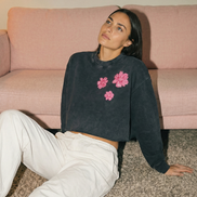 Nostalgic Snow Washed Raw Edge Cropped Sweatshirt