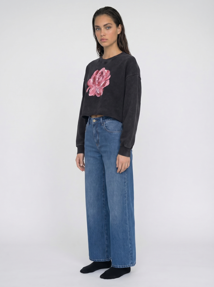 Romantic Snow Washed Raw Edge Cropped Sweatshirt