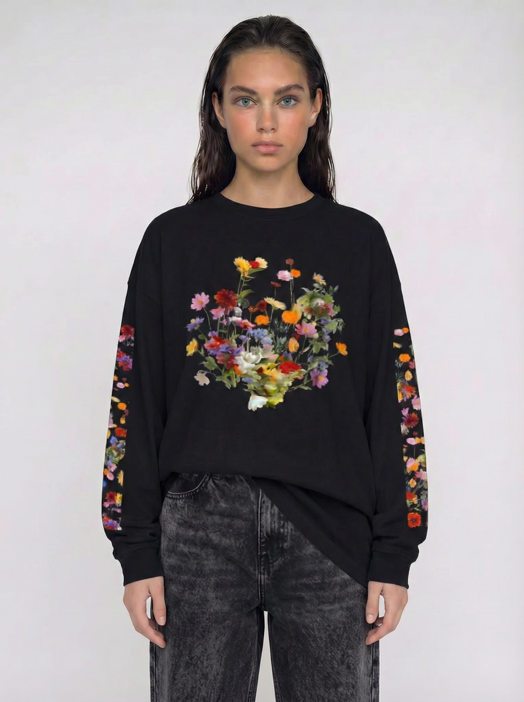 Nostalgic Florals Oversized Tee Black