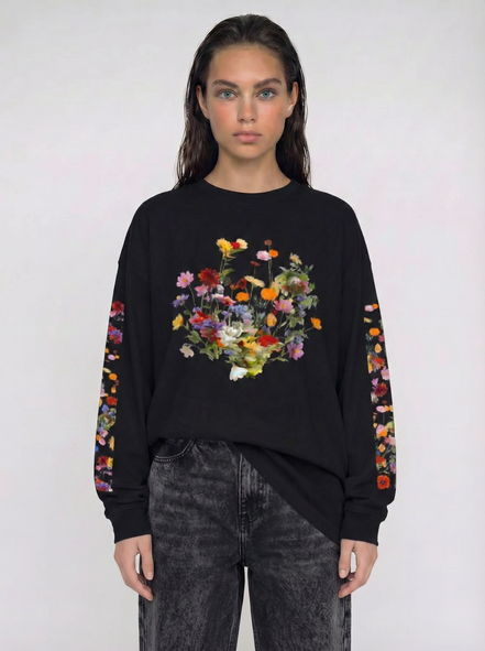 Nostalgic Florals Oversized Tee Black