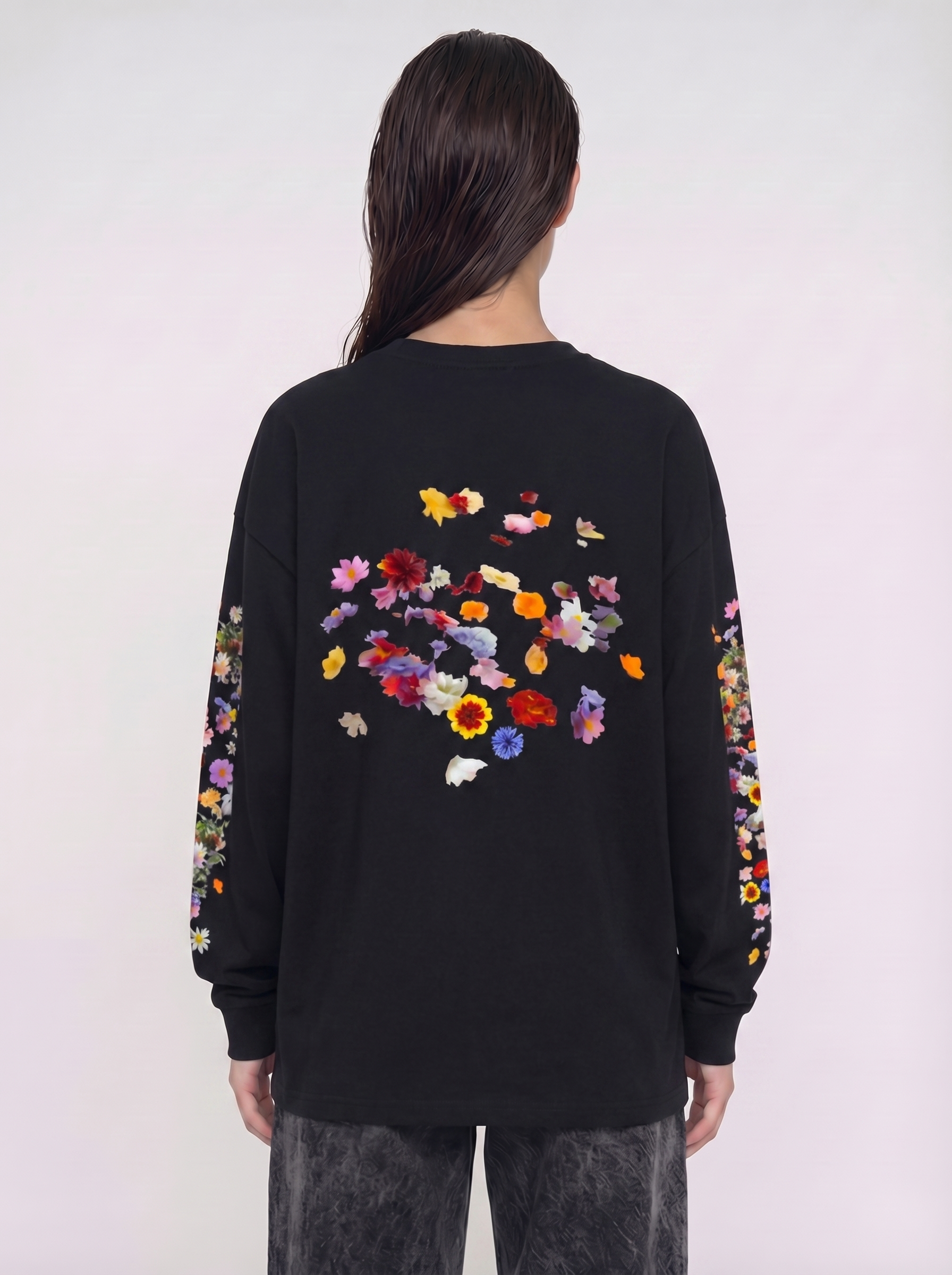 Nostalgic Florals Oversized Tee Black