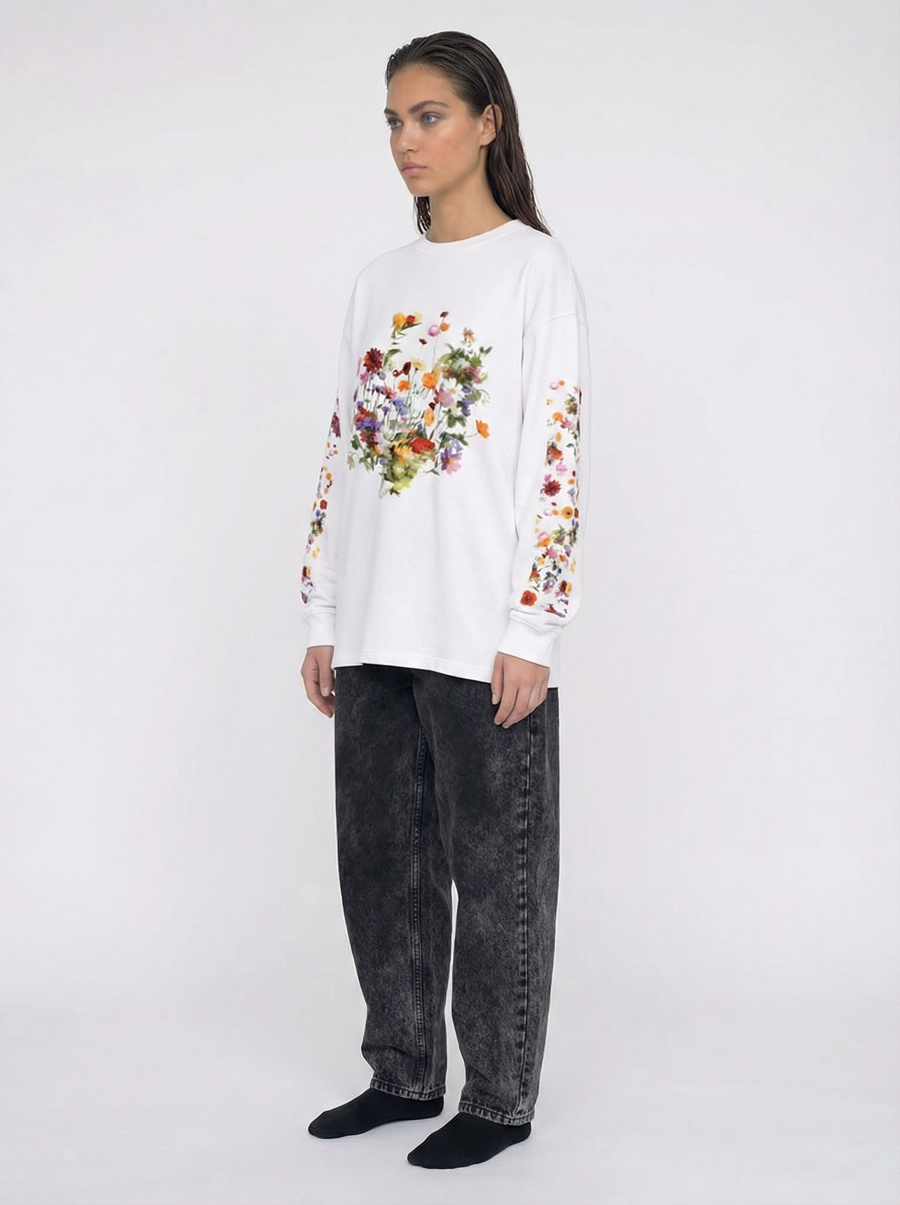 Nostalgic Florals Oversized Tee White