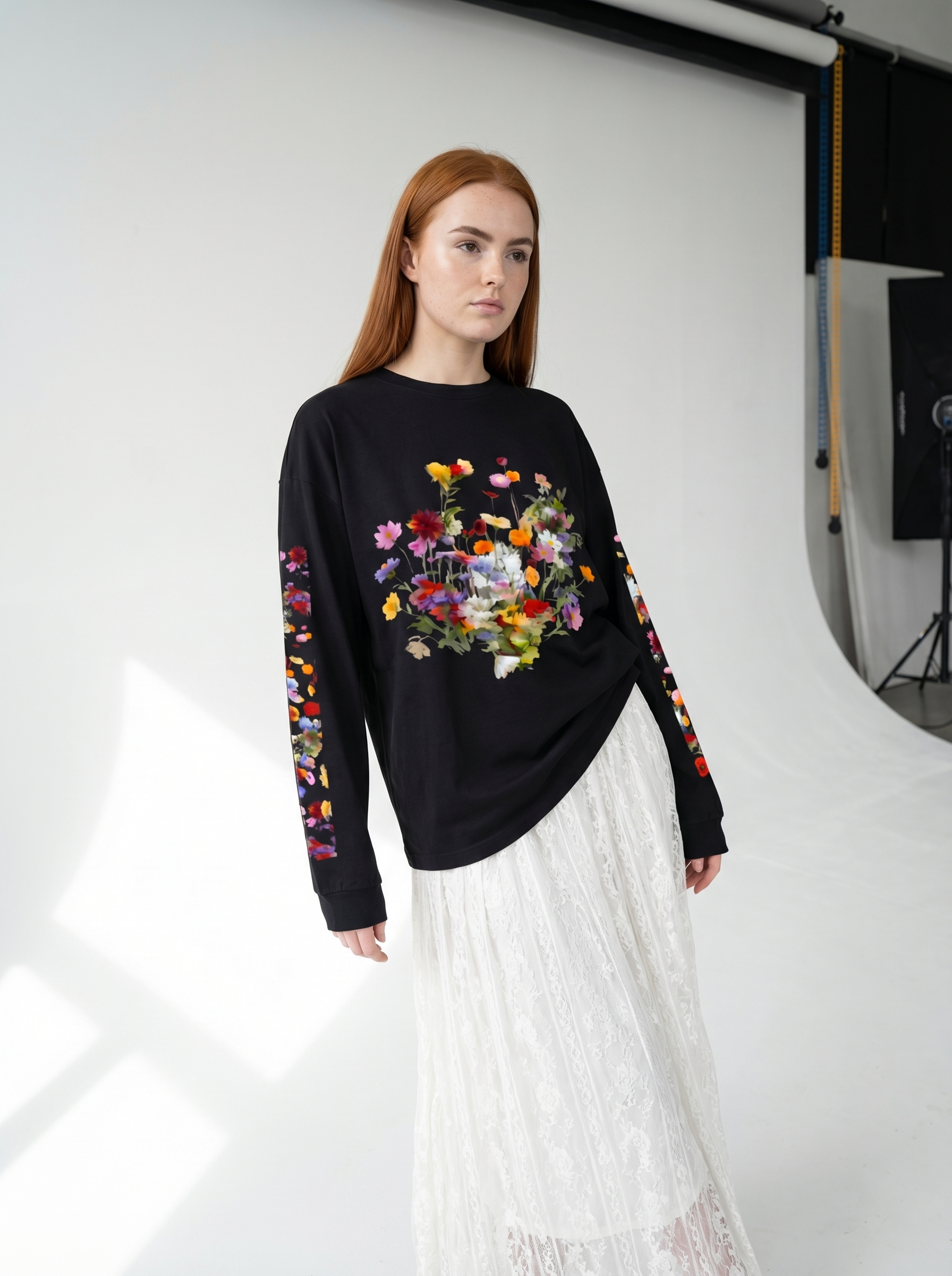 Nostalgic Florals Oversized Tee Black
