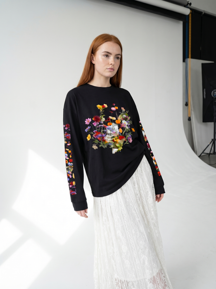 Nostalgic Florals Oversized Tee Black